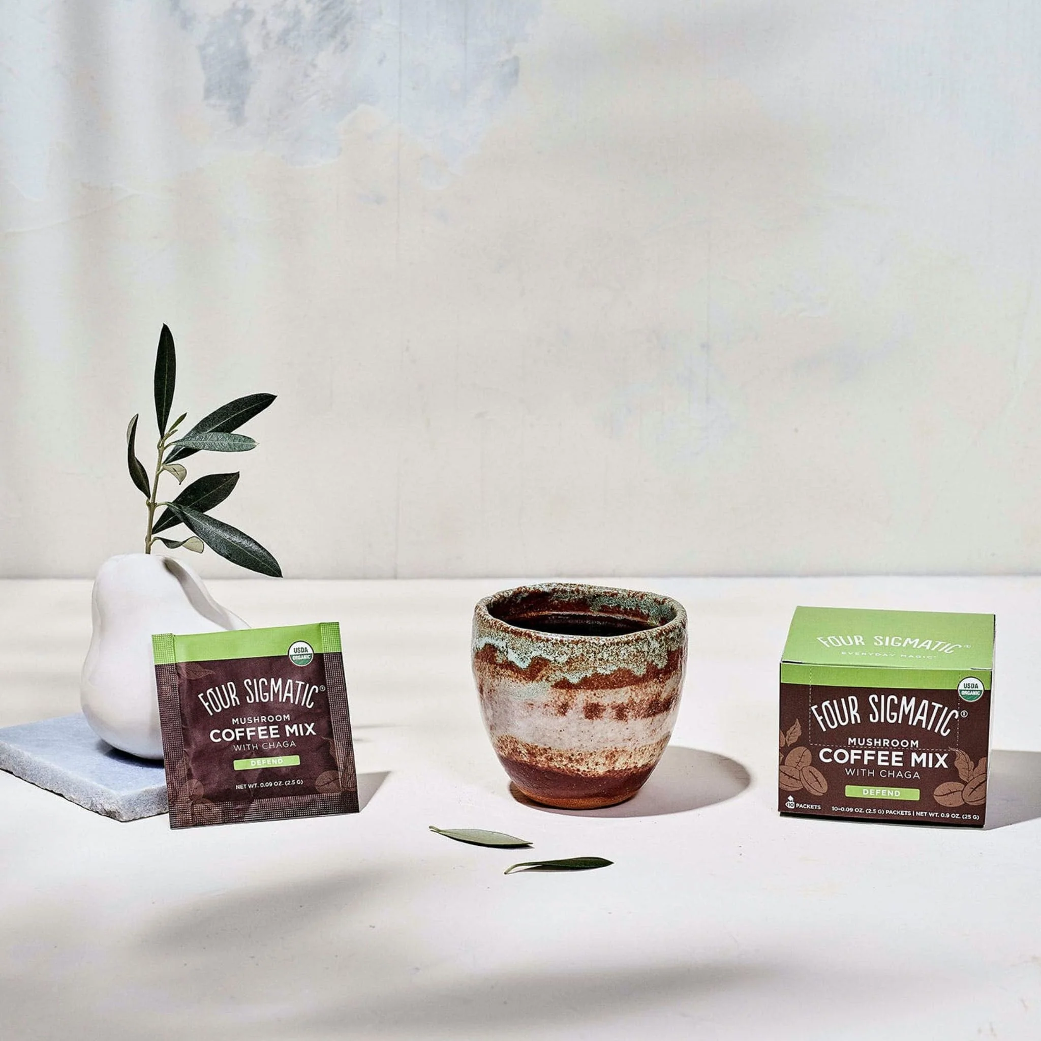 Four Sigmatic Mushroom Coffee Mix with Chaga, 10x2.5g Sachets - Image 3